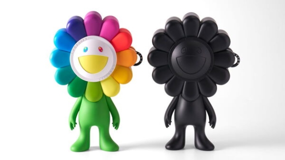 FLOWERS BLOOM: Colaboración de Takashi Murakami y CASETiFY